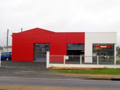 Bardage métallique Citroën (Bourgueil)
